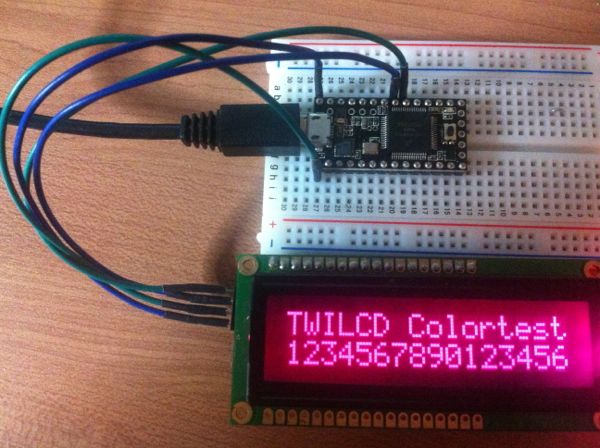 Teensy 3.0 with twilcd